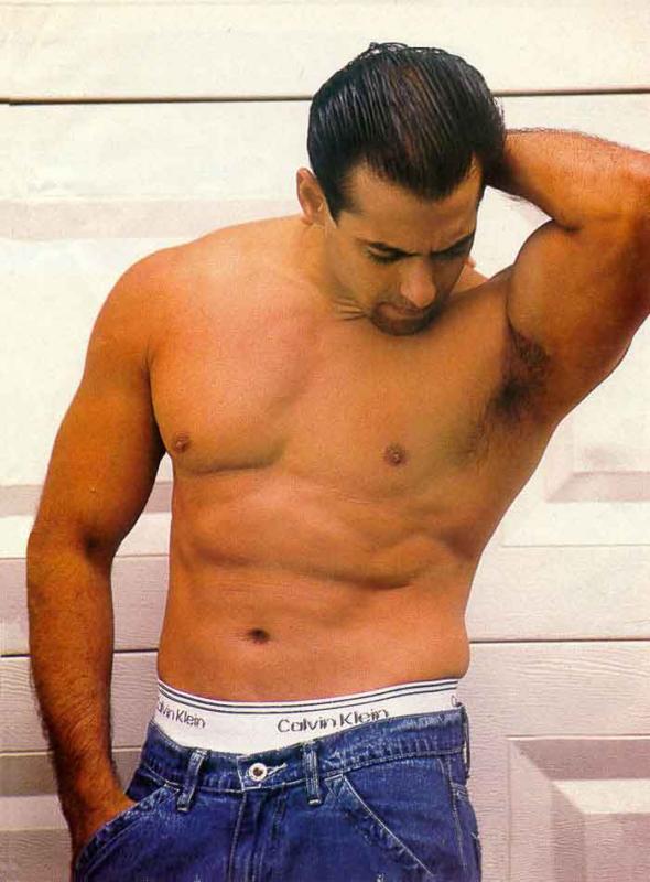 7 Throwback Photos Of Salman Khan Without A Shirt You Have To See