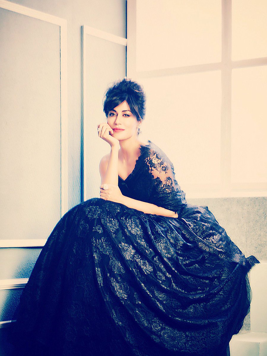 These Chitrangada Singh Images Are Too Hot For This Summer Let Us Publish