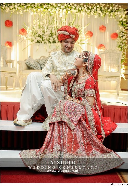 Indian-wedding-portrait-bride-groom-pose | Photo 2991