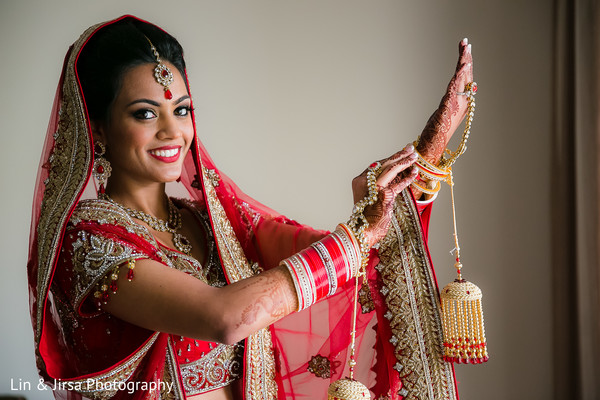 Indian bride photos Poses