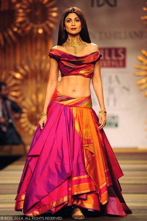 What To Do With Old Sarees - 20 Creative Things You Can DO